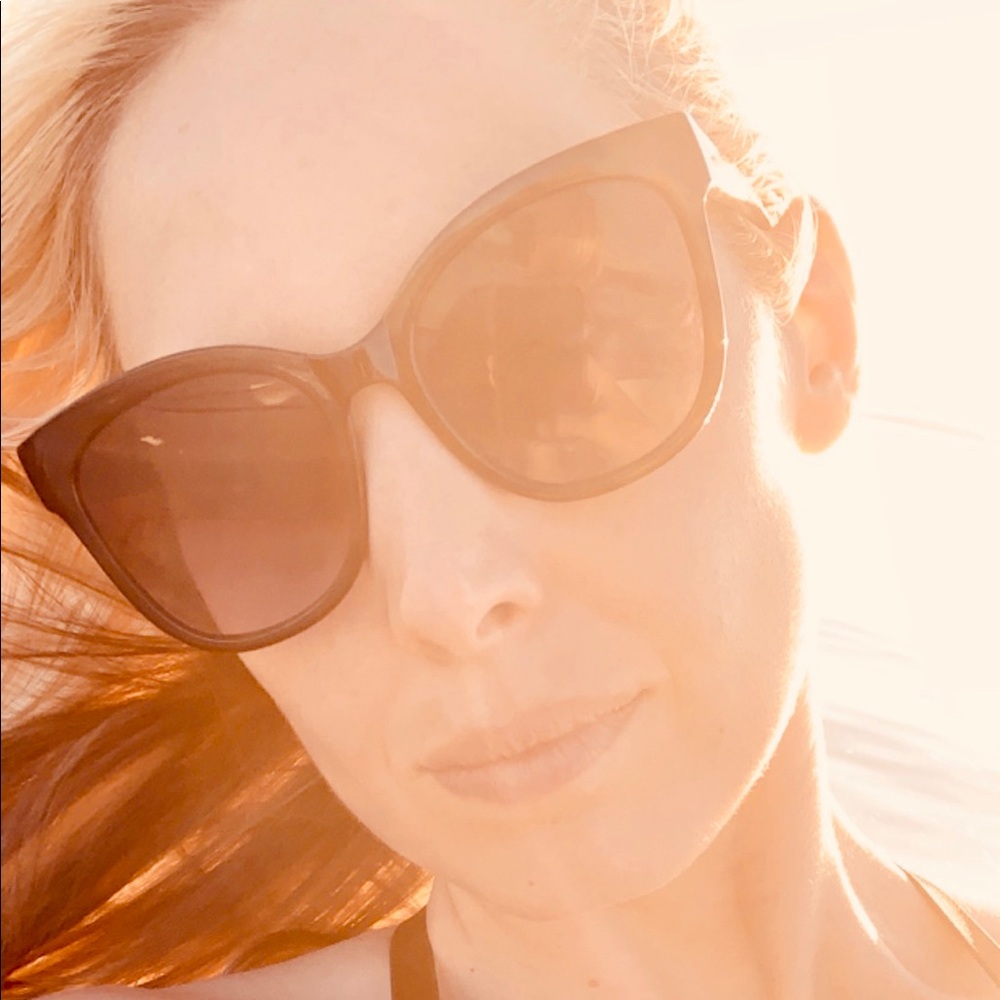 Meet your Posher, Christina